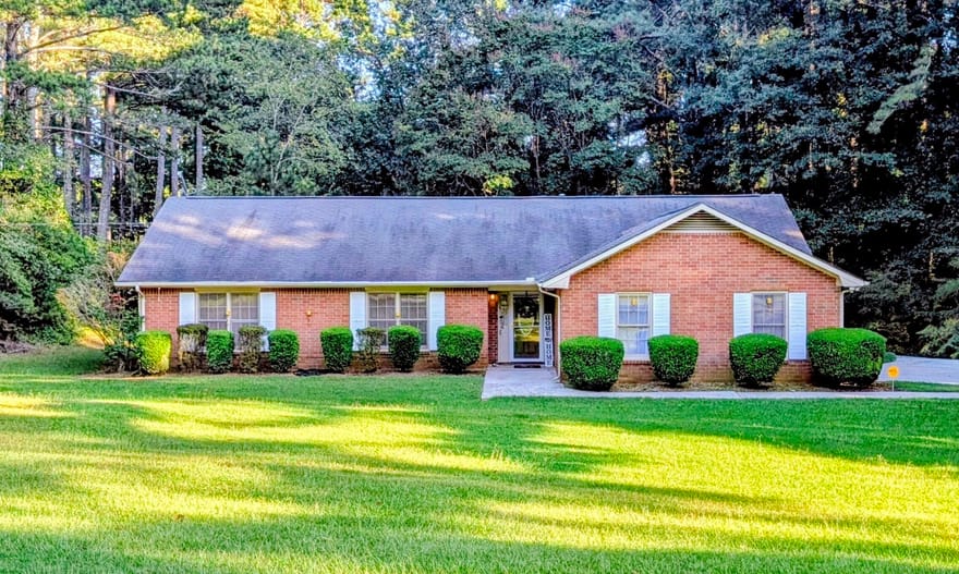 100 Whitney Way, Fayetteville, Georgia
