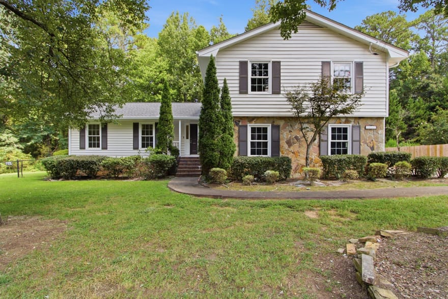 3662 Sweet Briar Lane SE, Conyers, Georgia