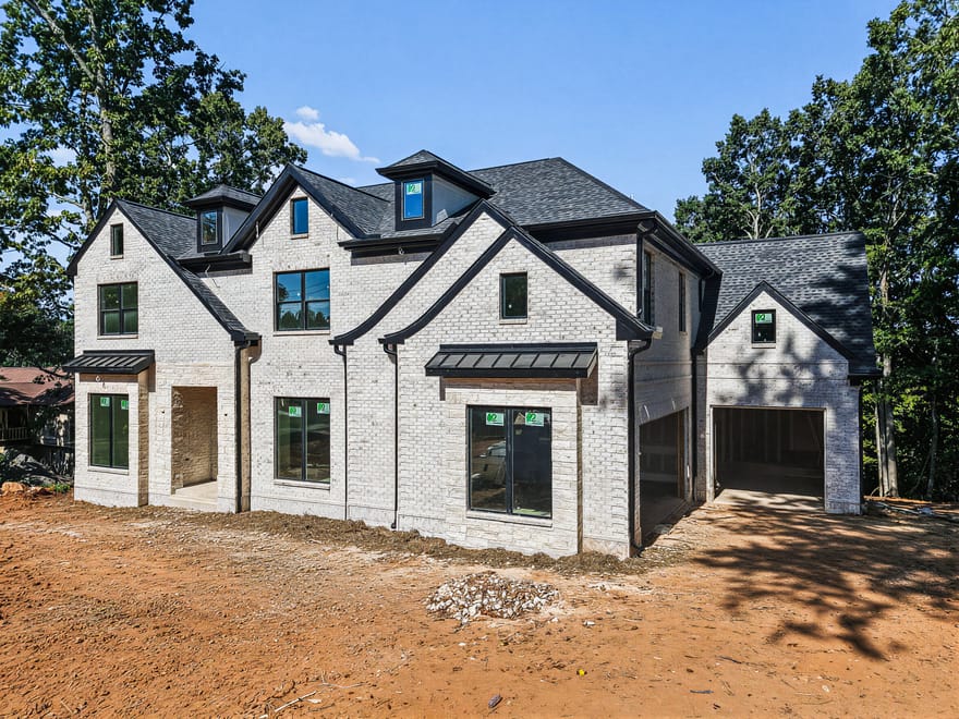 1728 Plunketts Road, Buford, Georgia