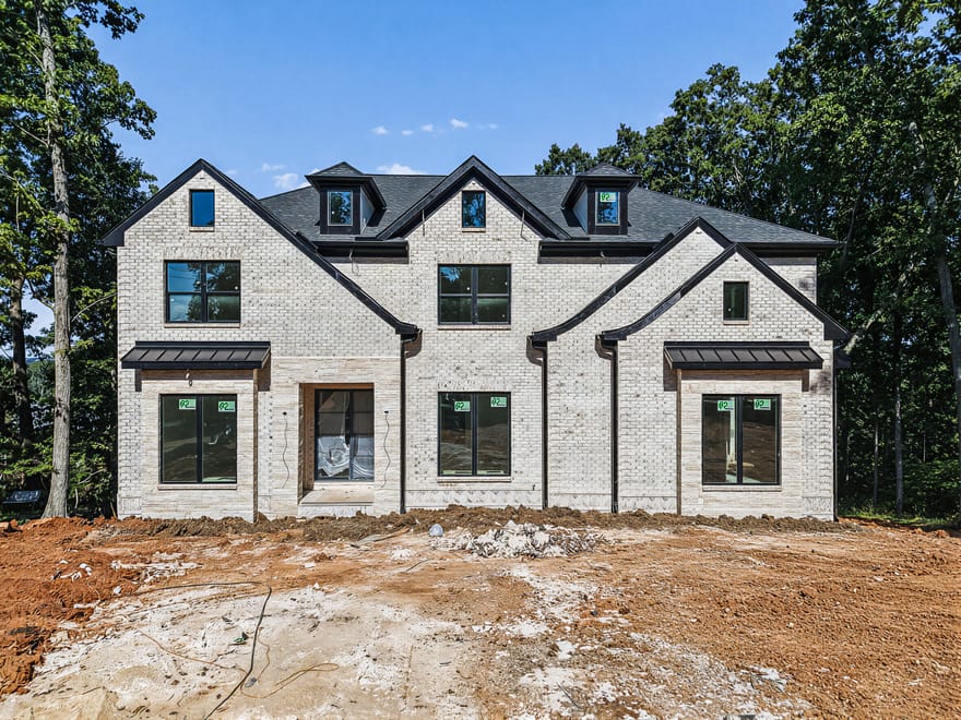 1728 Plunketts Road, Buford, Georgia