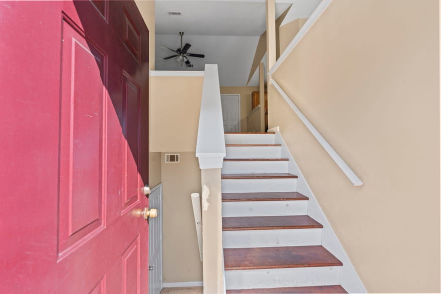6880 Silver Maple Drive, Rex, Georgia
