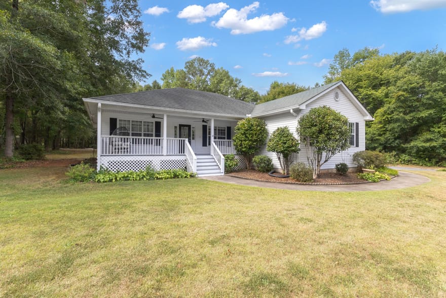 8 Melba Court, Senoia, Georgia