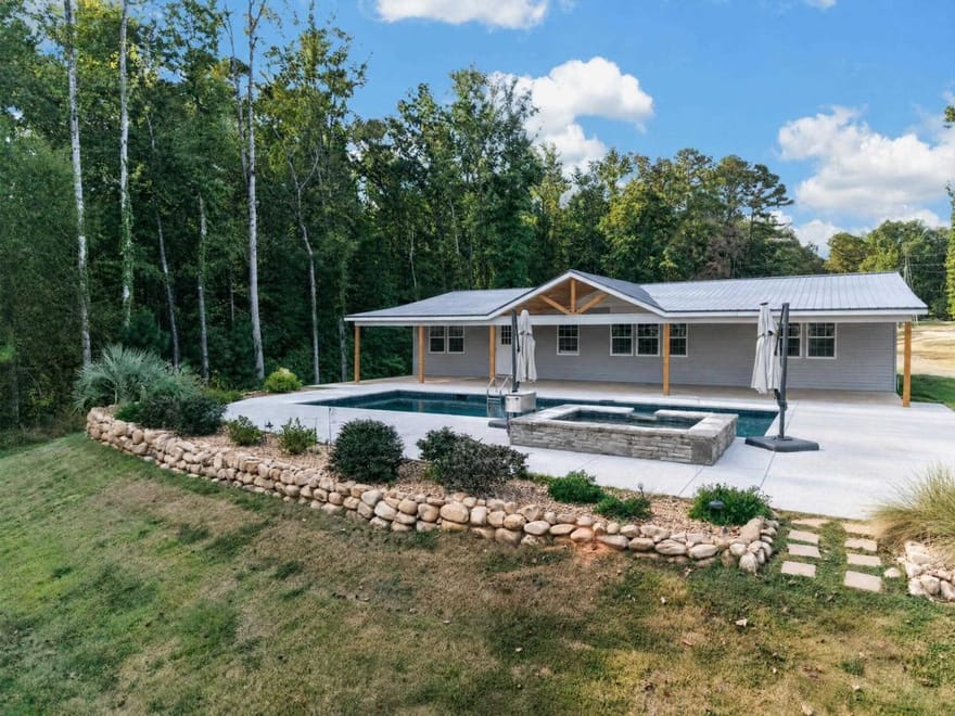 105 Blue Branch Drive, Eatonton, Georgia