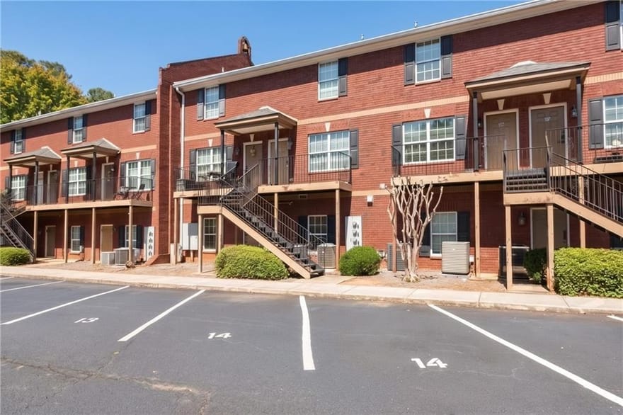 105 Whitehead Road, Athens, Georgia