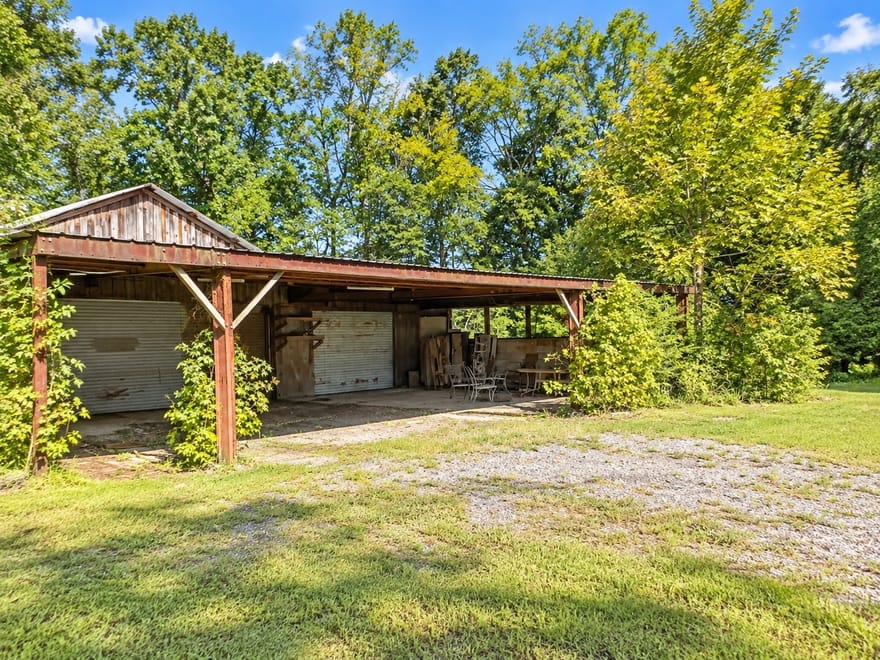 13790 Veterans Memorial Highway, Winston, Georgia