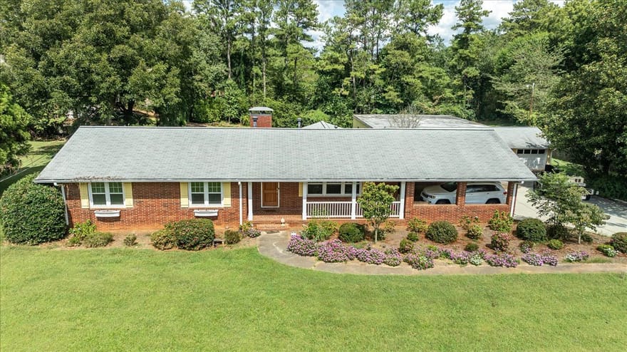 580 Hurt Road SW, Smyrna, Georgia