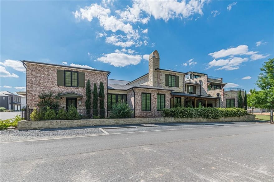 290 Guild Lane, Fayetteville, Georgia