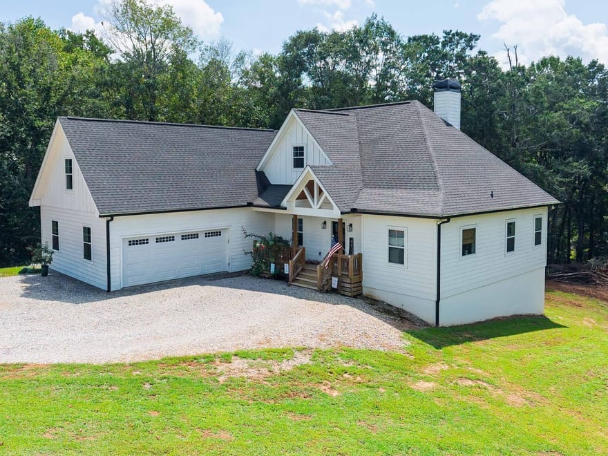 449 Captains Court, Clarkesville, Georgia