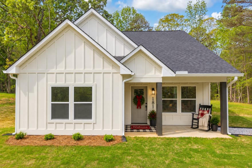 181 Lake Club Drive, Hartwell, Georgia