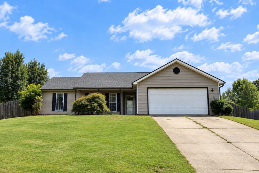 485 Raymond Drive, Winder, Georgia