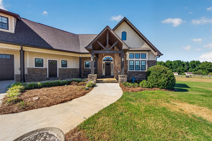 725 County Farm Road, Jefferson, Georgia