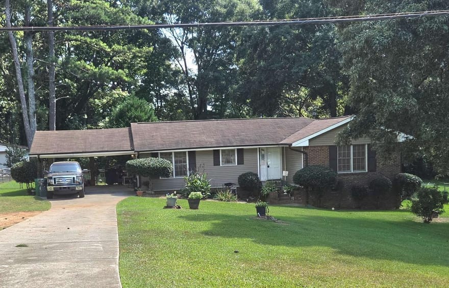 1593 Rex Road, Morrow, Georgia