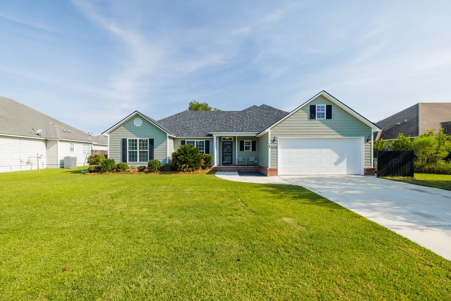 5230 Carys Brook Drive, Hahira, Georgia