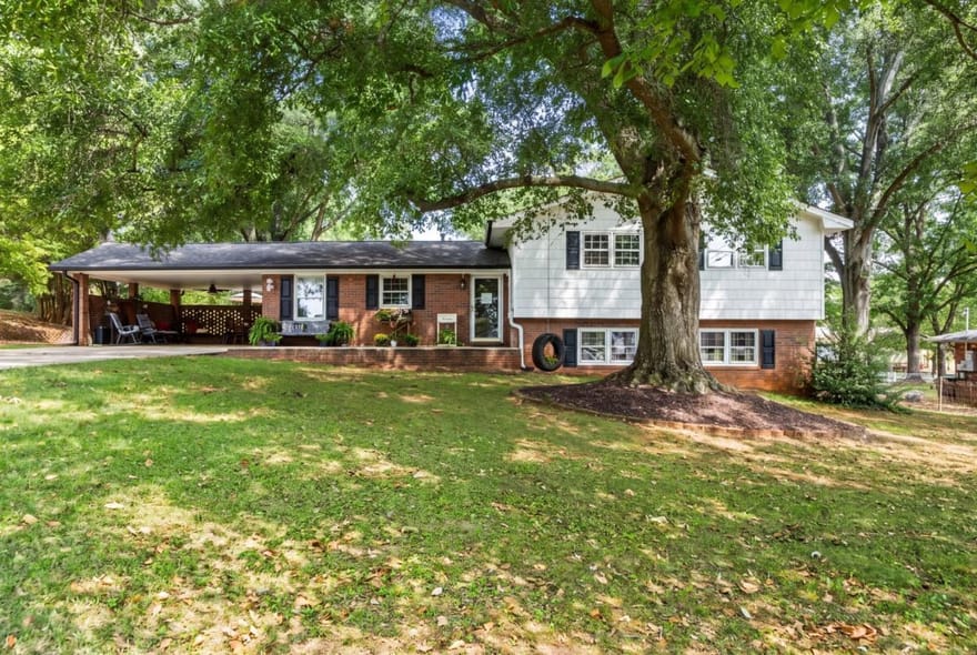 20 Oakdale Drive, Cartersville, Georgia