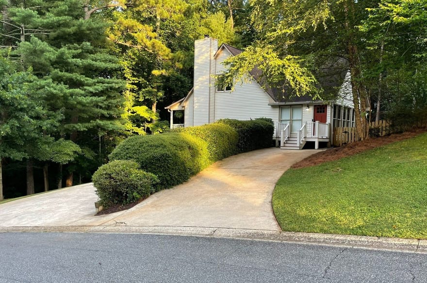 1024 Laurel Lake Drive, Ball Ground, Georgia