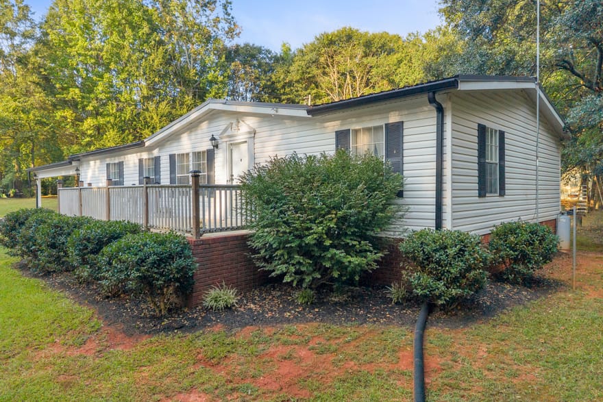 763 Akins Lunsford Road, Canon, Georgia