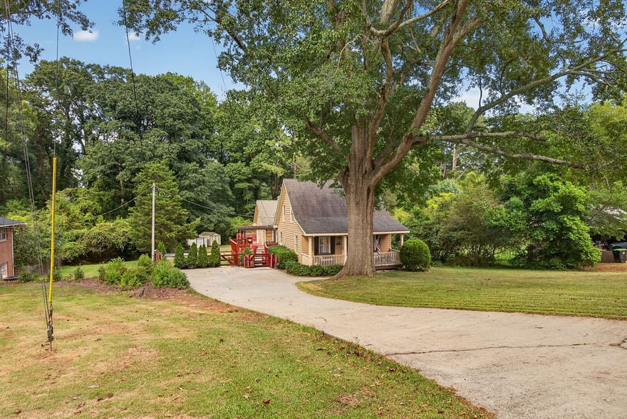 200 1/2 Pine Street, Barnesville, Georgia