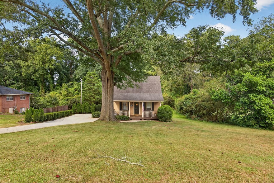 200 1/2 Pine Street, Barnesville, Georgia
