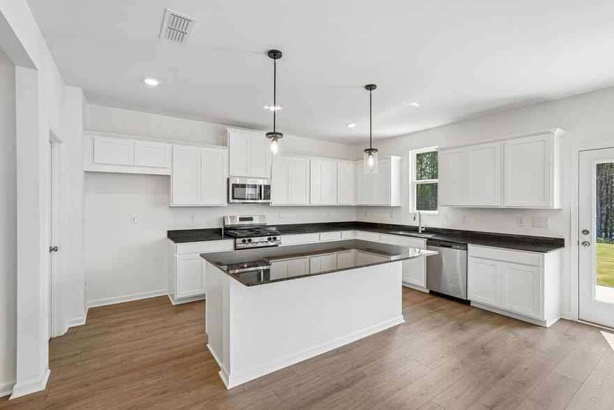 216 Groveton Court, Euharlee, Georgia