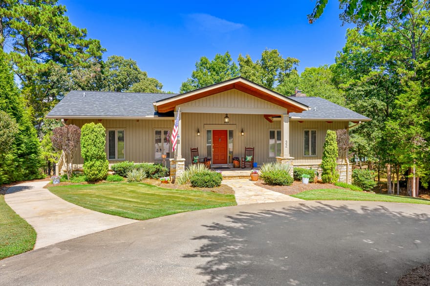32 Songbird Lane, Hartwell, Georgia