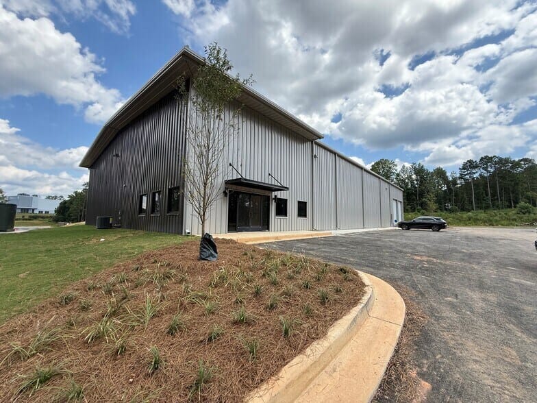 40 Gtd Loop, Newnan, Georgia
