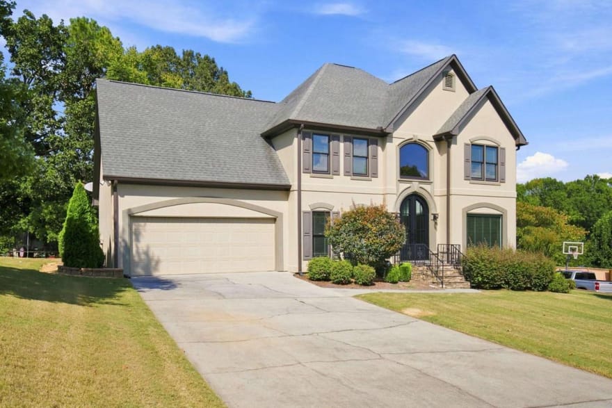117 Oakhurst Terrace NE, Calhoun, Georgia