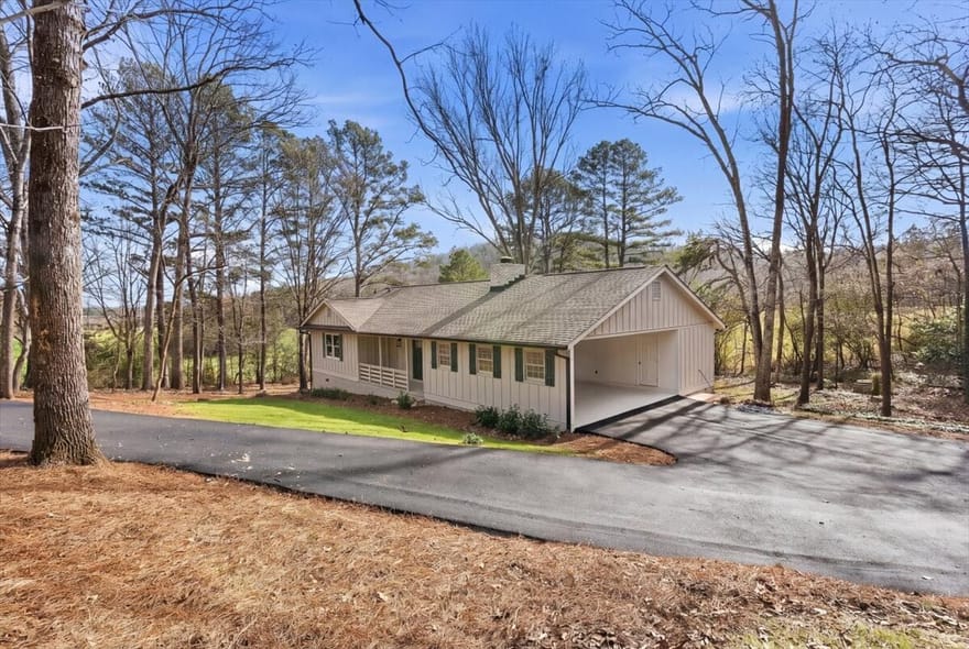 49 Apache Trail SW, Cartersville, Georgia