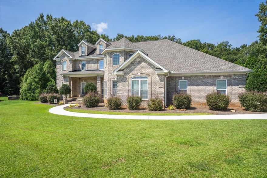 610 Cannock Court, Bonaire, Georgia