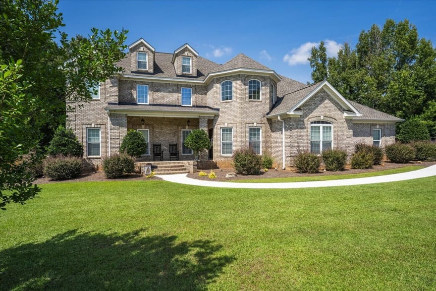 610 Cannock Court, Bonaire, Georgia
