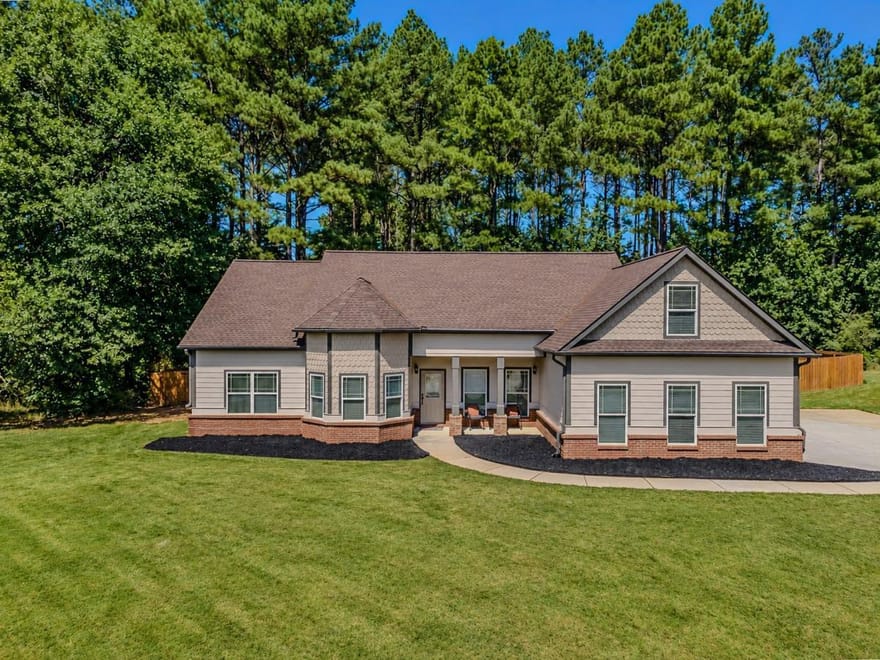 185 Chimney Ridge Lane, Covington, Georgia