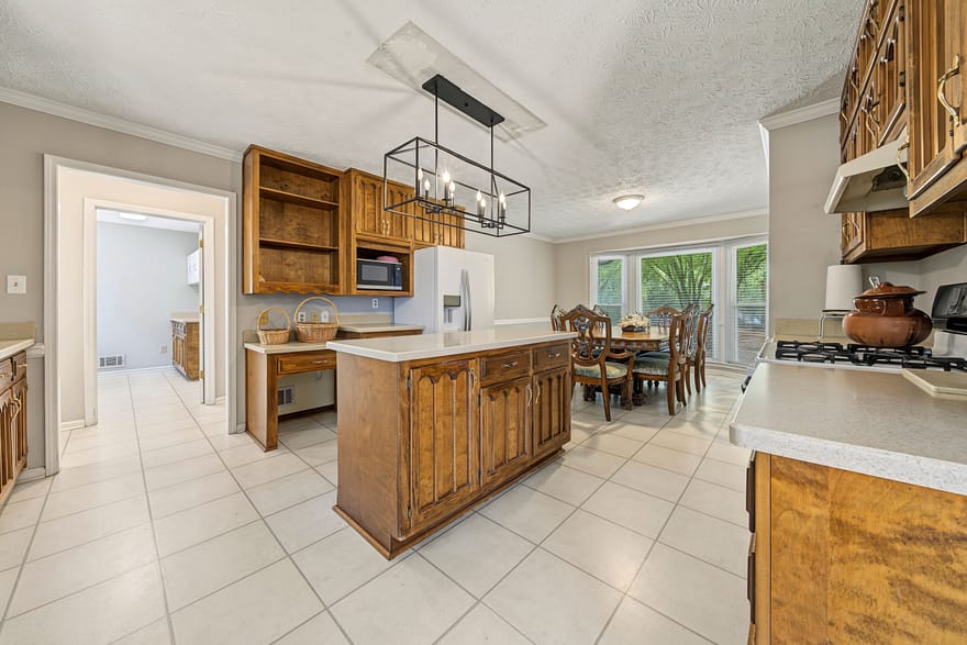 330 Laurelwood Drive, Tyrone, Georgia