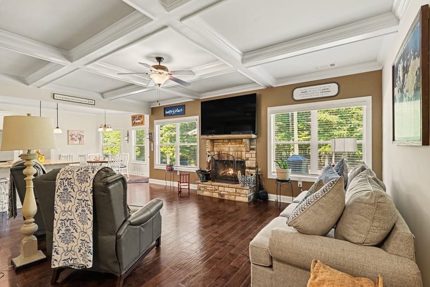 451 Homestead Circle, Forsyth, Georgia