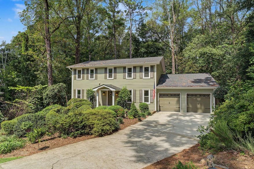 3268 Indian Valley Trail, Atlanta, Georgia
