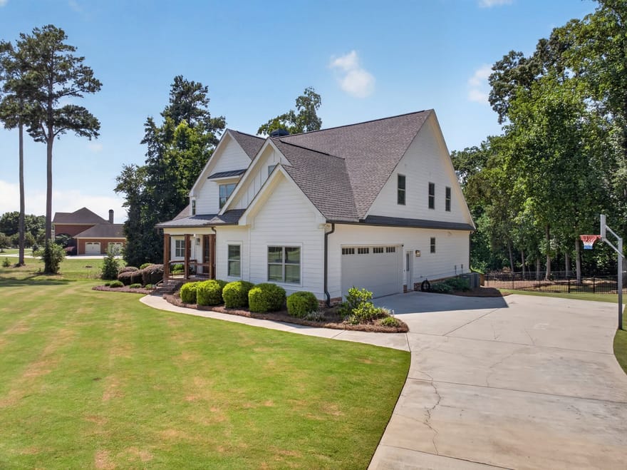 417 Fox Valley Drive, Monroe, Georgia