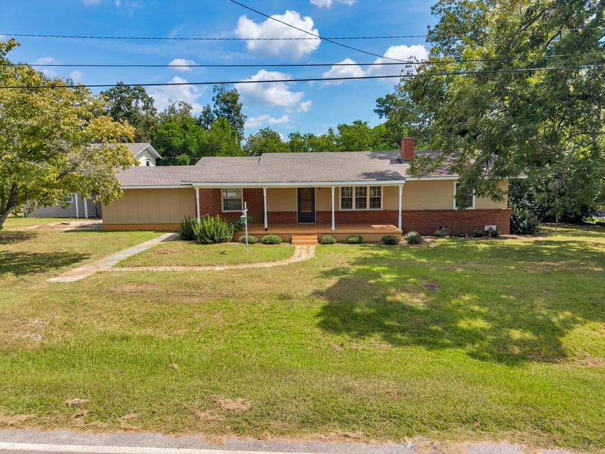 1102 N 3rd Street, Cordele, Georgia