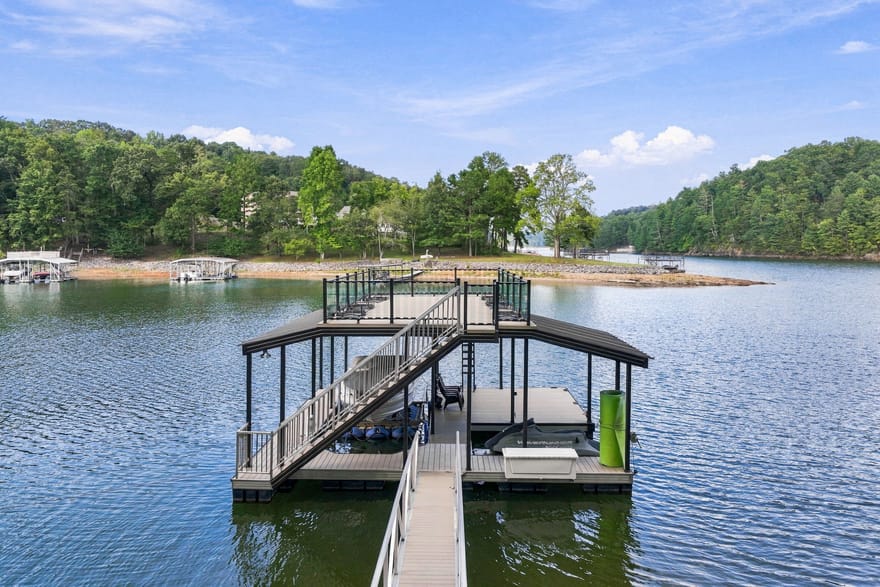 319 Chestatee View Drive, Dawsonville, Georgia