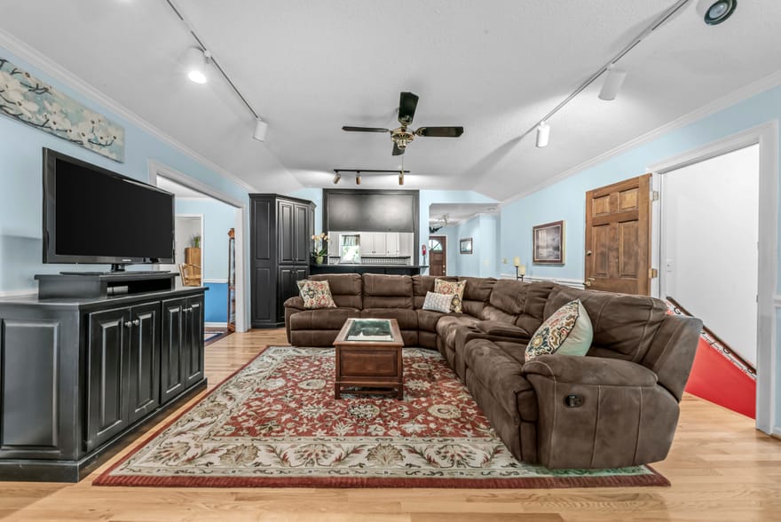 235 Winterberry Drive, Athens, Georgia
