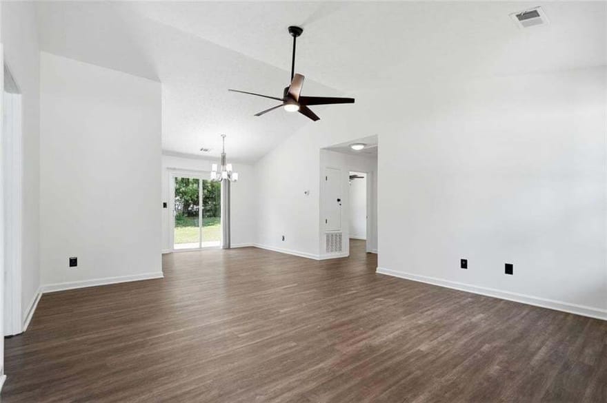 1298 Winslow Drive, Jonesboro, Georgia