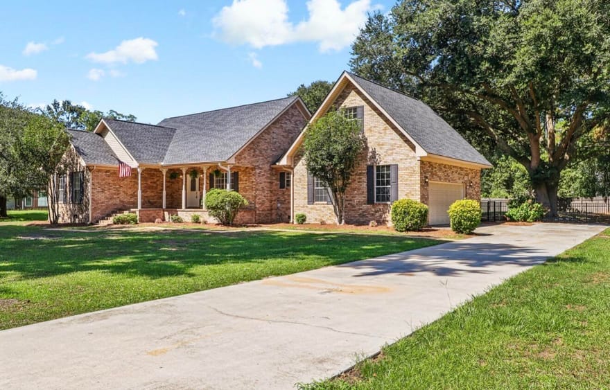 390 Central Avenue, Guyton, Georgia