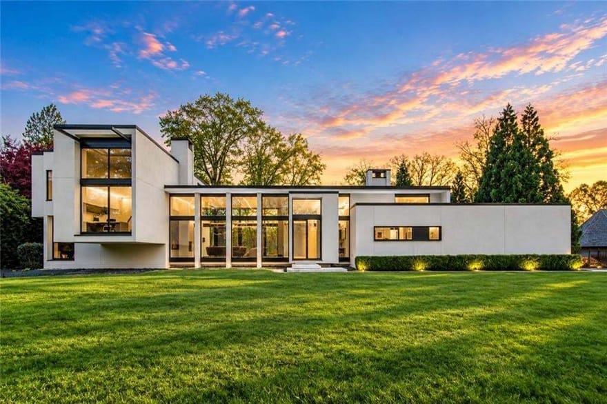 461 Tam Oshanter Drive SE, Marietta, Georgia