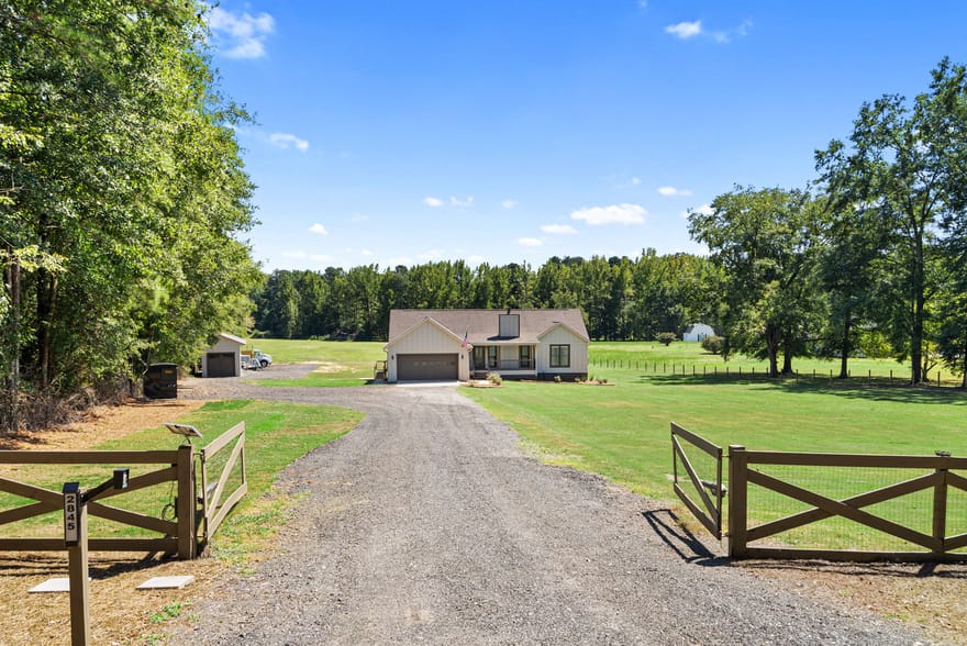 2845 Hearn Road NW, Monroe, Georgia
