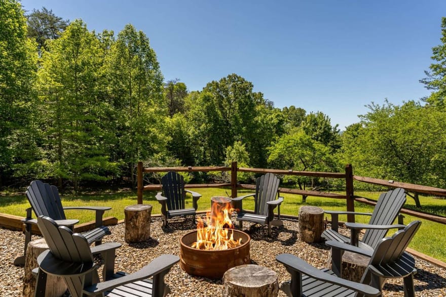 229 Old Mill Pond Road, Mineral Bluff, Georgia