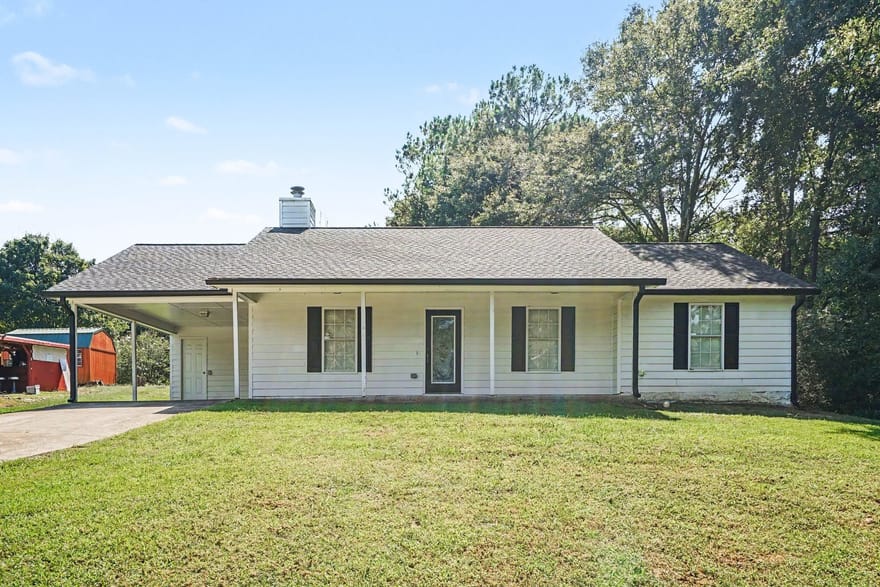 2027 Providence Road, Statham, Georgia
