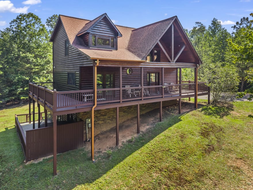 45 Whispering Lane, Blue Ridge, Georgia