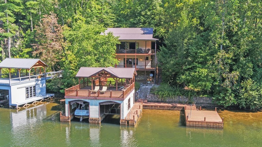 1233 Tame Turkey Road, Lakemont, Georgia