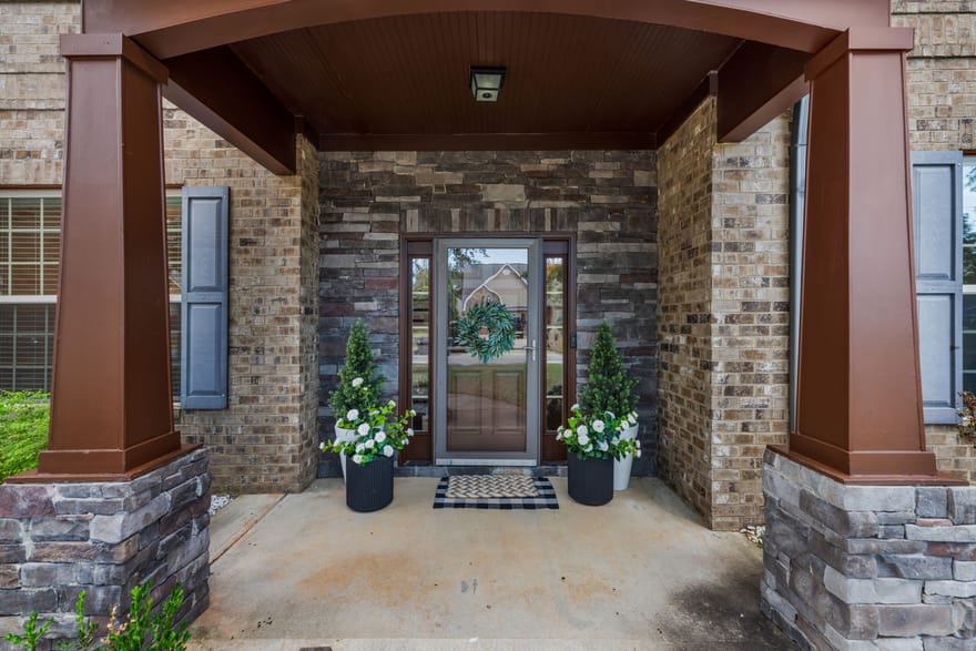 102 Black Hawke Lane, Kathleen, Georgia