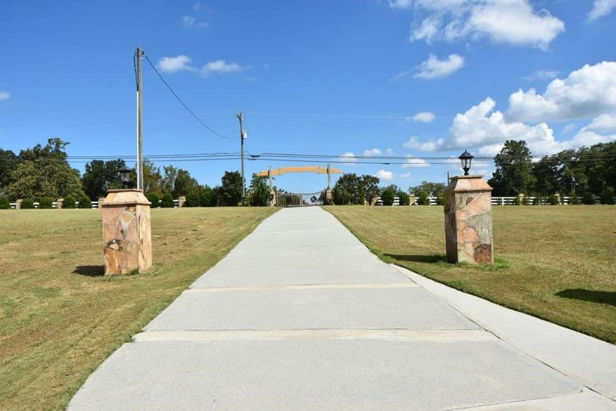 3600 Thompson Mill Road, Buford, Georgia