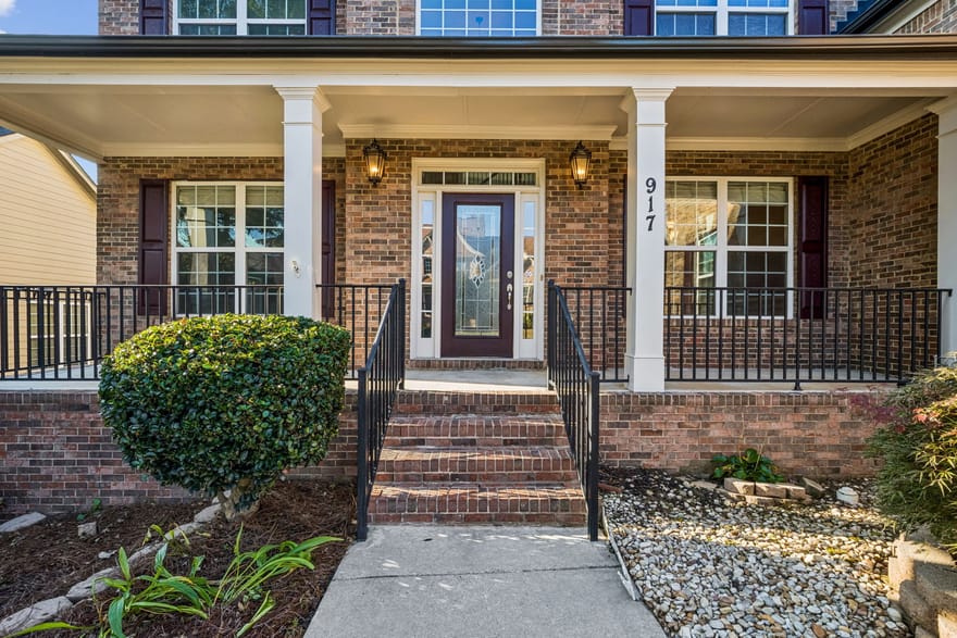 917 Wallace Falls Drive, Braselton, Georgia