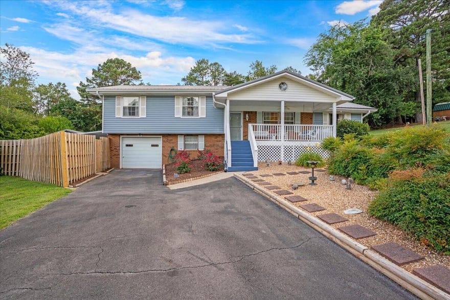 1026 Bandy Lane, Ringgold, Georgia