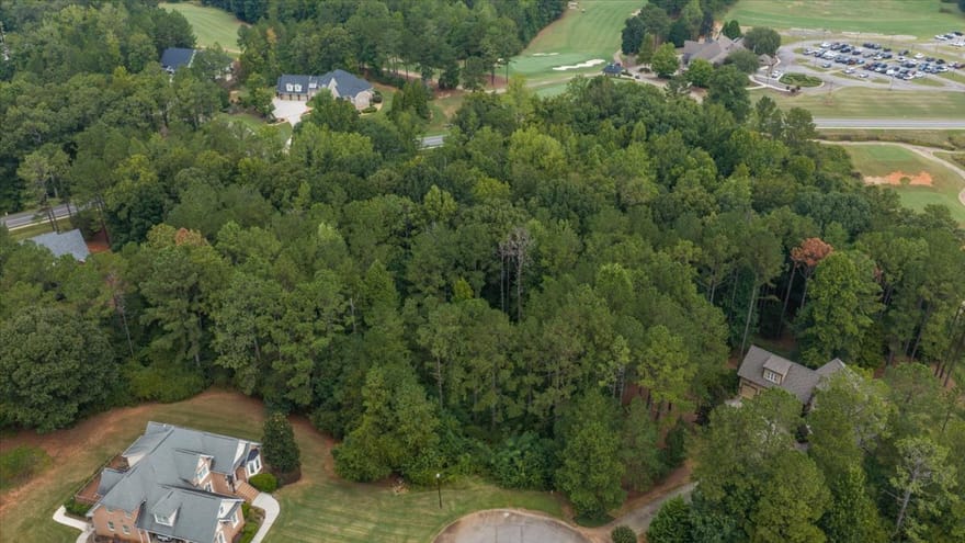 114 Forest Overlook Drive, Forsyth, Georgia